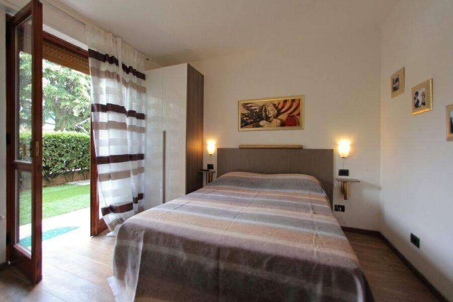 B&B Holidays Artisti Peschiera del Garda Exteriér fotografie